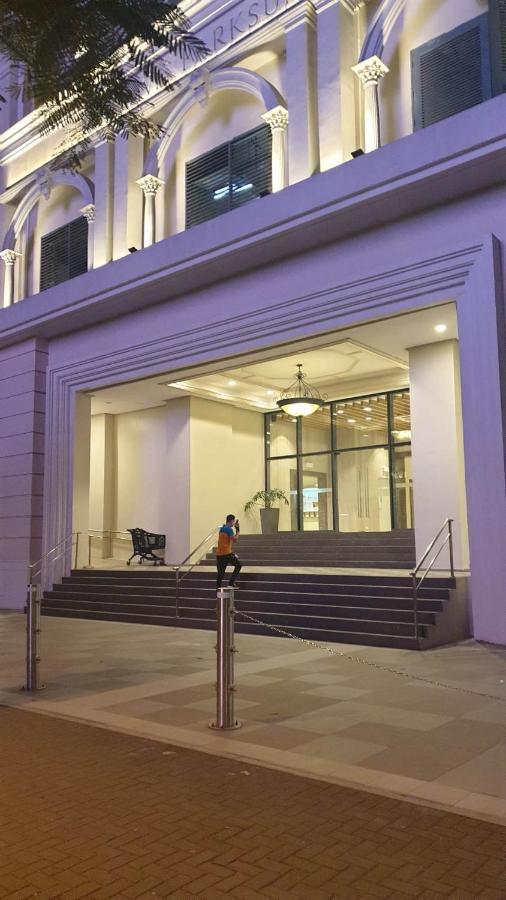Uptown Parksuites Bgc Taguig Exterior photo